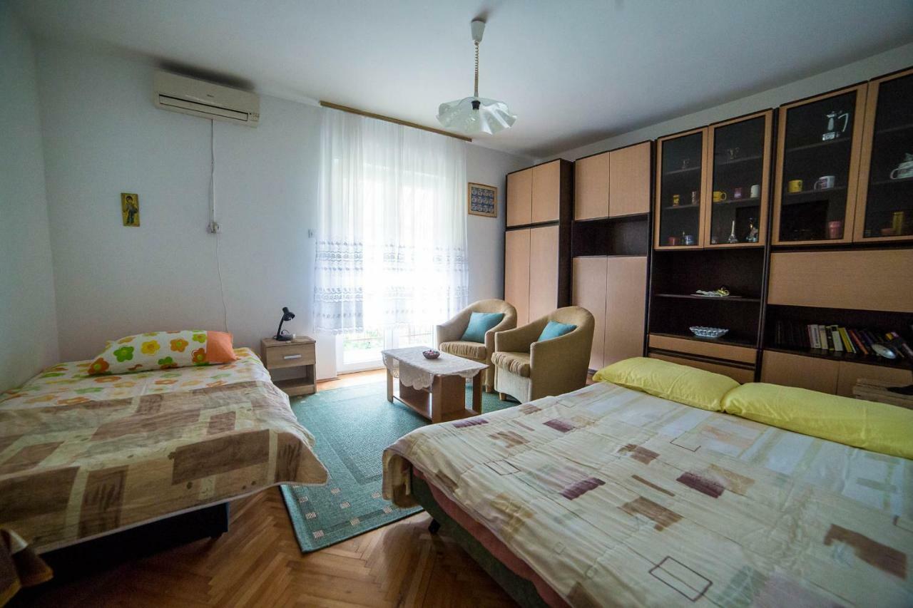 Apartments Marija 波雷奇 外观 照片